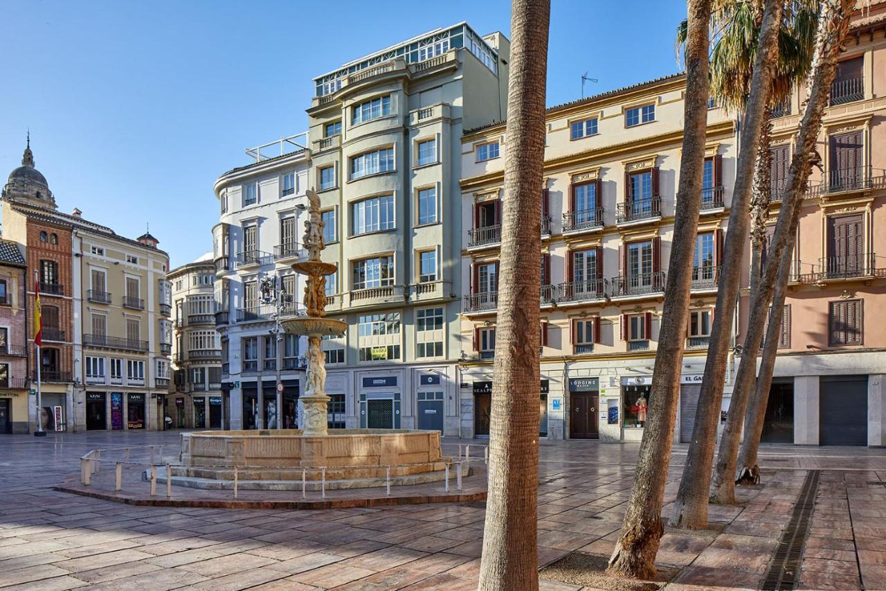 Lodgingmalaga Plaza Constitucion Exteriör bild